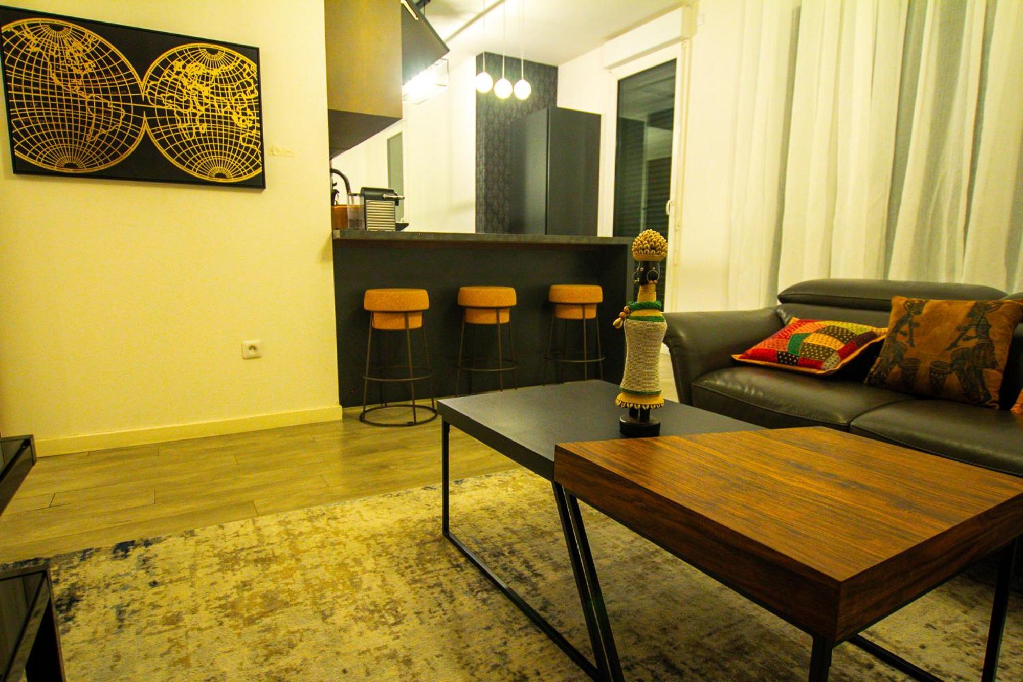 Skyview Luxury Appartement A モンテヴラン エクステリア 写真